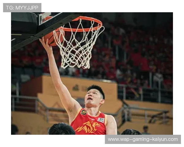 胡金秋篮下连抢第二落点为广厦续命