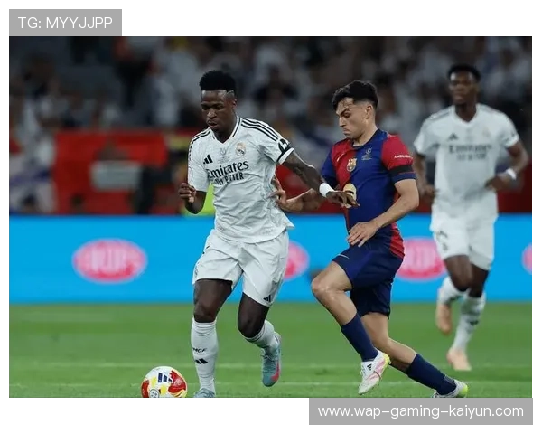 巴萨中路逼抢成功,佩德里回传制造入球 巴萨中路逼抢成功,佩德里回传制造入球